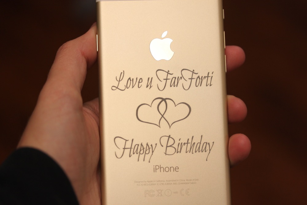 Apple best sale iphone engraving